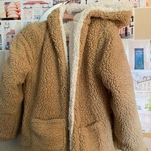 Reversible Teddy Sherpa hooded oversized jacket with pockets